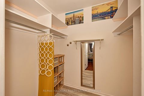 Photo 22 at 35 Benlea Drive, Nepean (Tanglewood), Ottawa