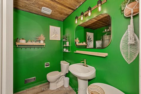 Photo 25 at 35 Benlea Drive, Nepean (Tanglewood), Ottawa