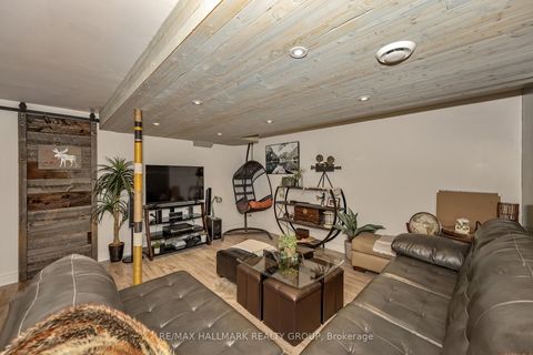 Photo 37 at 35 Benlea Drive, Nepean (Tanglewood), Ottawa