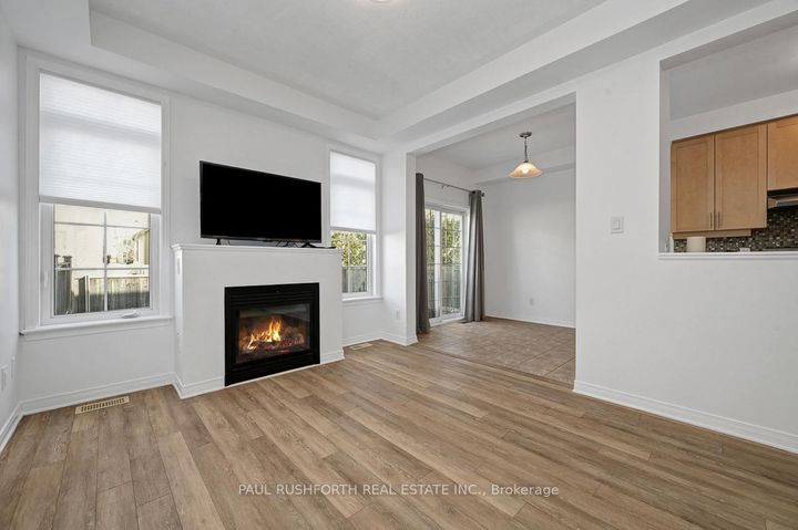Photo 7 at 606 Pamplona Private, Nepean (Stonebridge), Ottawa