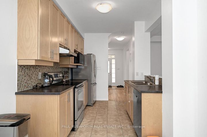 Photo 11 at 606 Pamplona Private, Nepean (Stonebridge), Ottawa