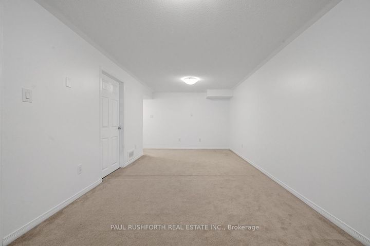 Photo 32 at 606 Pamplona Private, Nepean (Stonebridge), Ottawa