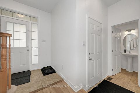 Photo 3 at 606 Pamplona Private, Nepean (Stonebridge), Ottawa
