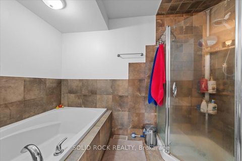 Photo 20 at 369 Citiplace Drive, Nepean (Merivale Industrial Park/Citiplace), Ottawa