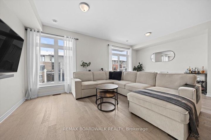 Photo 13 at 274 Pastel Way, Nepean (Half Moon Bay), Ottawa