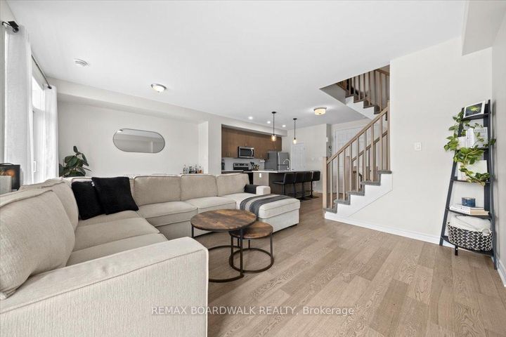Photo 14 at 274 Pastel Way, Nepean (Half Moon Bay), Ottawa