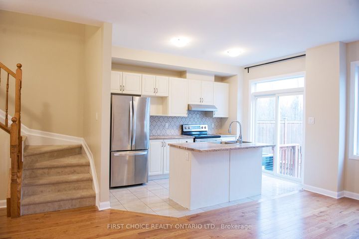 Photo 10 at 222 Geyser Place, Nepean (Hearts Desire), Ottawa