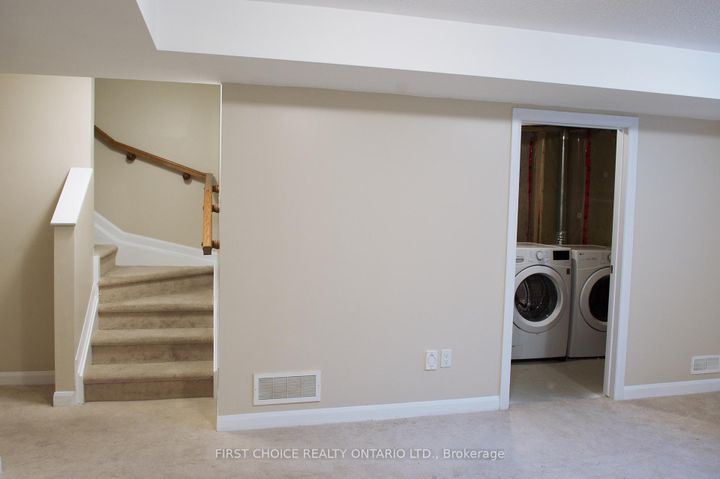 Photo 27 at 222 Geyser Place, Nepean (Hearts Desire), Ottawa