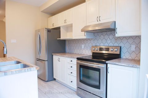 Photo 8 at 222 Geyser Place, Nepean (Hearts Desire), Ottawa