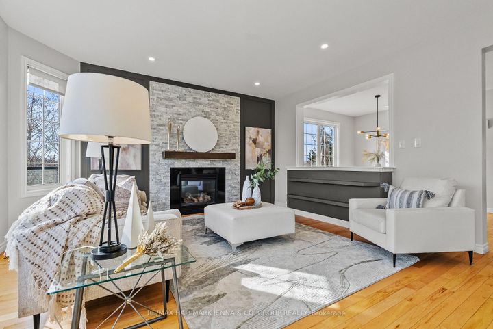 Photo 9 at 2649 Fallingwater Circle, Nepean (Half Moon Bay), Ottawa