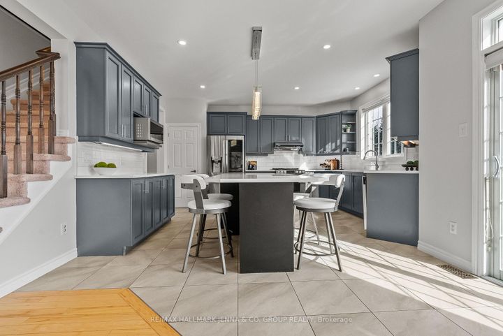 Photo 13 at 2649 Fallingwater Circle, Nepean (Half Moon Bay), Ottawa