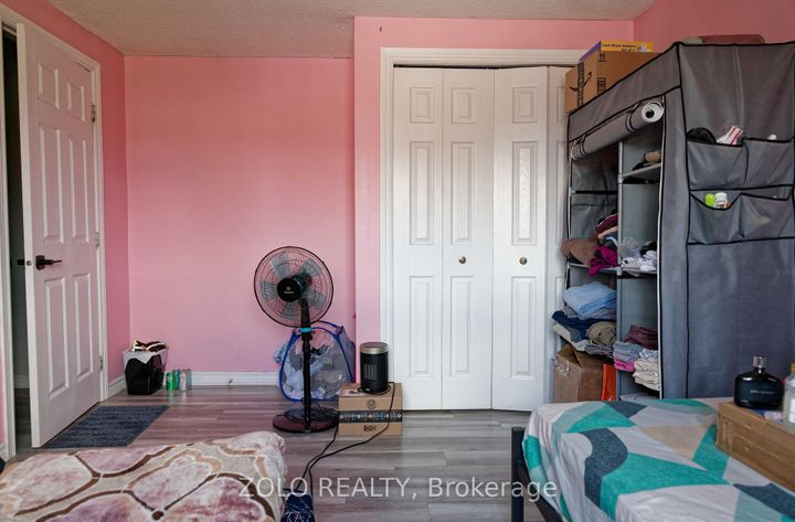Photo 24 at 59 - 241 Ridgepark Private, Nepean (Meadowlands/Crestview), Ottawa