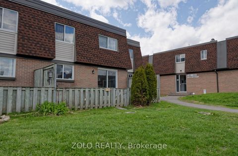 Photo 36 at 59 - 241 Ridgepark Private, Nepean (Meadowlands/Crestview), Ottawa