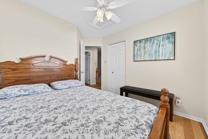 Photo 16 at 30 Peacock Crescent, Nepean (Cedargrove/Fraserdale), Ottawa