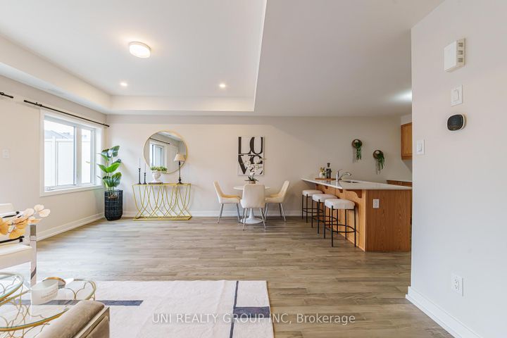 Photo 16 at 264 ANYOLITE Private, Nepean (Heritage Park), Ottawa