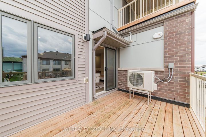 Photo 19 at 264 ANYOLITE Private, Nepean (Heritage Park), Ottawa