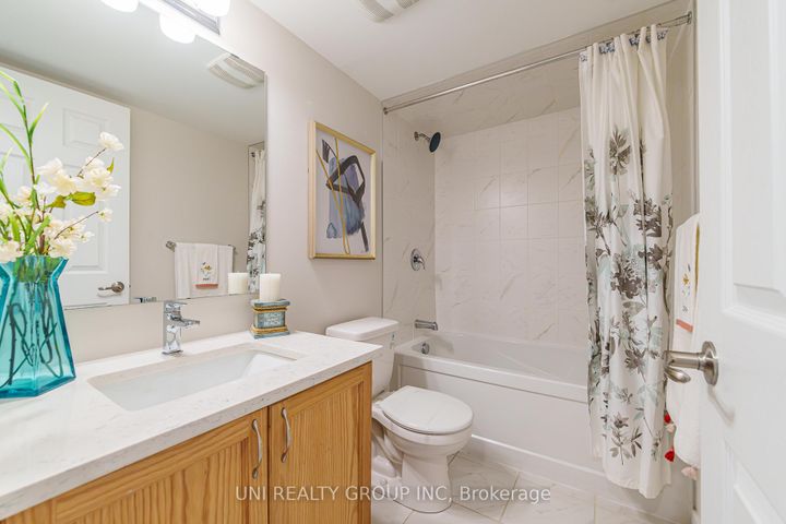 Photo 25 at 264 ANYOLITE Private, Nepean (Heritage Park), Ottawa