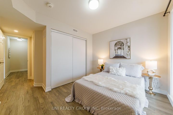 Photo 27 at 264 ANYOLITE Private, Nepean (Heritage Park), Ottawa