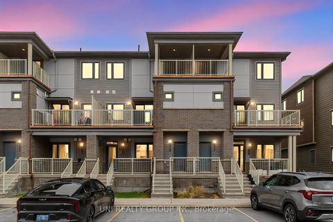 Photo 1 at 264 ANYOLITE Private, Nepean (Heritage Park), Ottawa