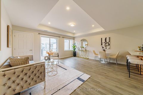 Photo 4 at 264 ANYOLITE Private, Nepean (Heritage Park), Ottawa
