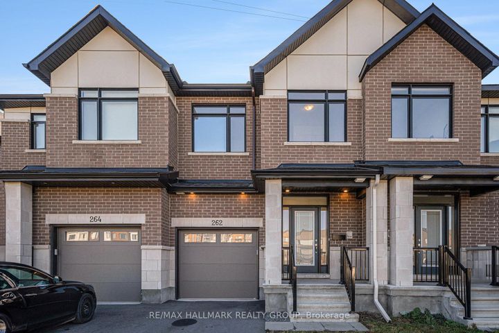 Photo 4 at 262 Darjeeling Avenue, Nepean (Heritage Park), Ottawa