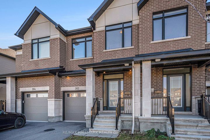 Photo 5 at 262 Darjeeling Avenue, Nepean (Heritage Park), Ottawa