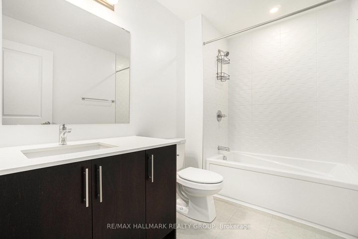 Photo 25 at 262 Darjeeling Avenue, Nepean (Heritage Park), Ottawa