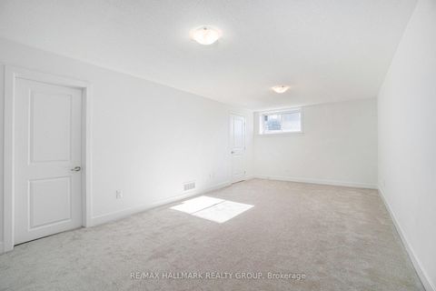 Photo 28 at 262 Darjeeling Avenue, Nepean (Heritage Park), Ottawa