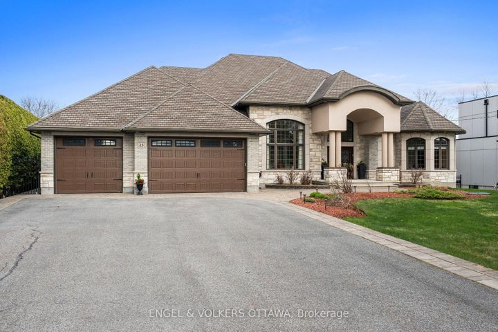 Photo 3 at 25 Winding Way, Nepean (Barrhaven East), Ottawa
