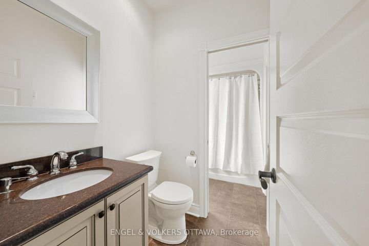 Photo 22 at 25 Winding Way, Nepean (Barrhaven East), Ottawa