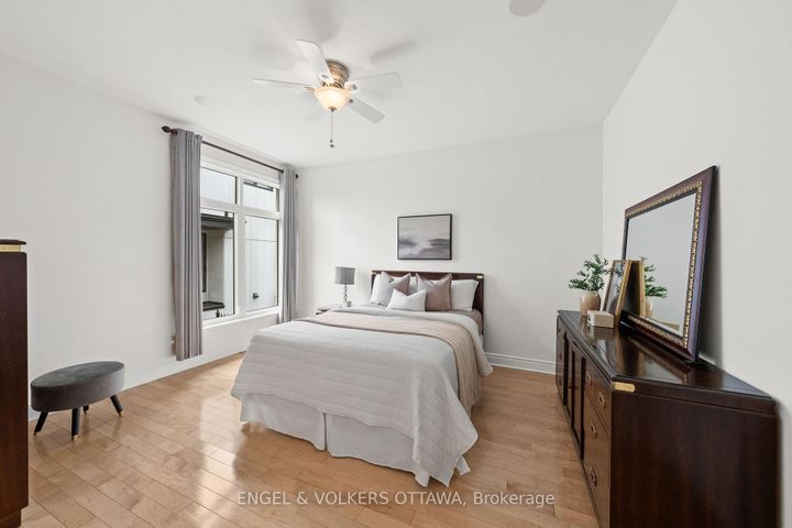 Photo 24 at 25 Winding Way, Nepean (Barrhaven East), Ottawa