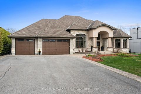 Photo 3 at 25 Winding Way, Nepean (Barrhaven East), Ottawa