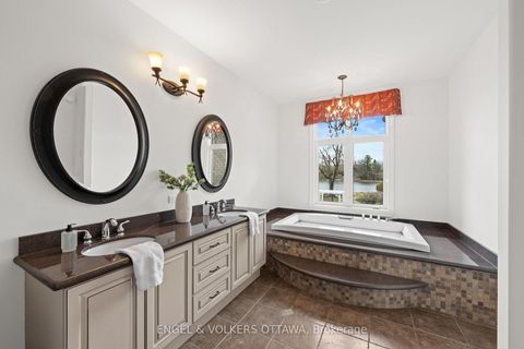 Photo 18 at 25 Winding Way, Nepean (Barrhaven East), Ottawa
