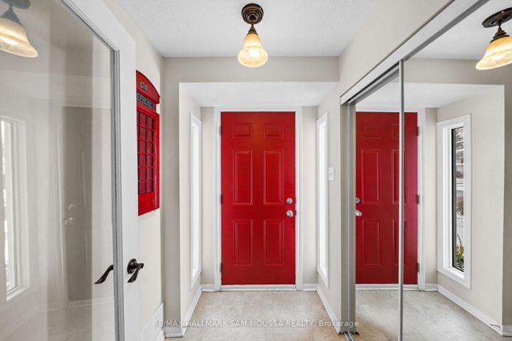 Photo 5 at 46 Seymour Avenue, Nepean (Borden Farm/Stewart Farm/Carleton Heights/Parkwood Hills), Ottawa