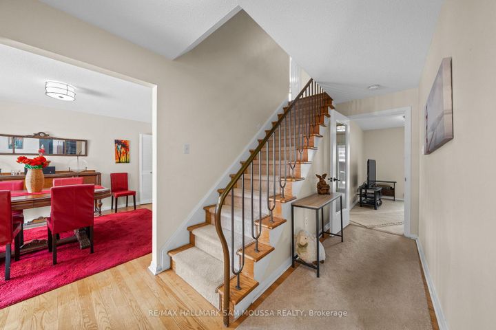 Photo 19 at 46 Seymour Avenue, Nepean (Borden Farm/Stewart Farm/Carleton Heights/Parkwood Hills), Ottawa