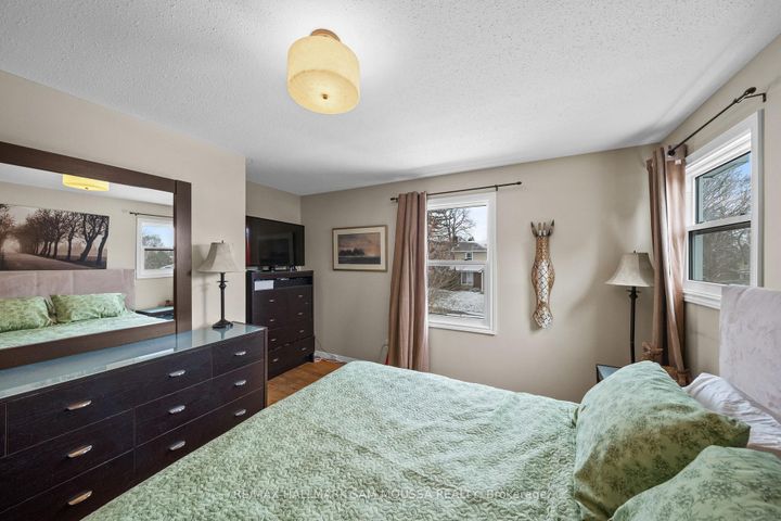 Photo 28 at 46 Seymour Avenue, Nepean (Borden Farm/Stewart Farm/Carleton Heights/Parkwood Hills), Ottawa