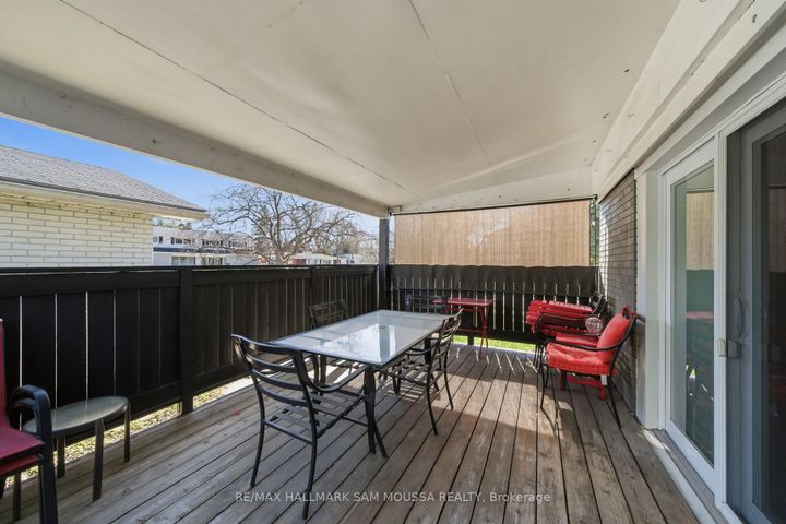 Photo 40 at 46 Seymour Avenue, Nepean (Borden Farm/Stewart Farm/Carleton Heights/Parkwood Hills), Ottawa