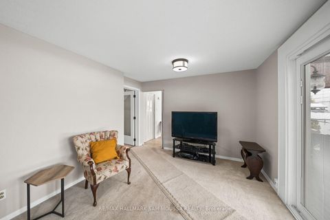 Photo 12 at 46 Seymour Avenue, Nepean (Borden Farm/Stewart Farm/Carleton Heights/Parkwood Hills), Ottawa