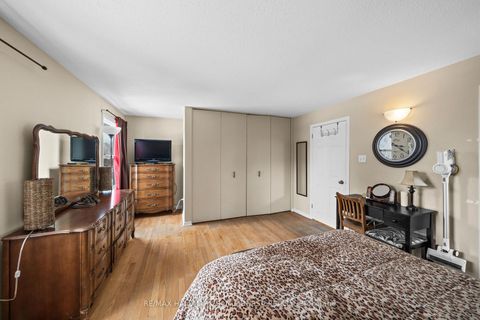 Photo 22 at 46 Seymour Avenue, Nepean (Borden Farm/Stewart Farm/Carleton Heights/Parkwood Hills), Ottawa
