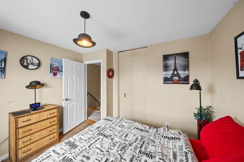 Photo 31 at 46 Seymour Avenue, Nepean (Borden Farm/Stewart Farm/Carleton Heights/Parkwood Hills), Ottawa