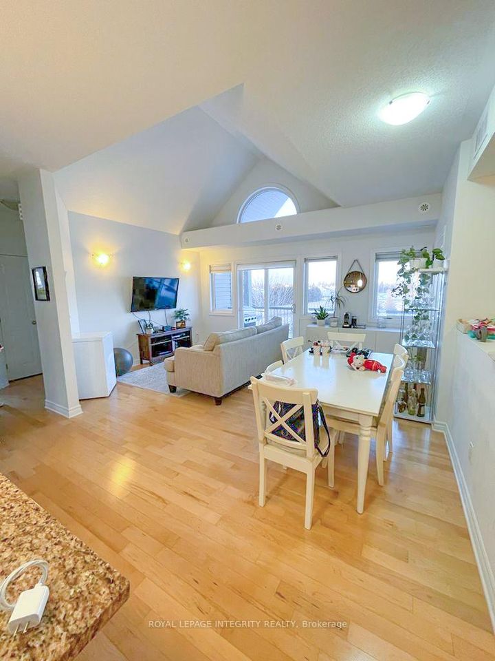 Photo 2 at K - 105 Fraser Fields Way, Nepean (Heritage Park), Ottawa