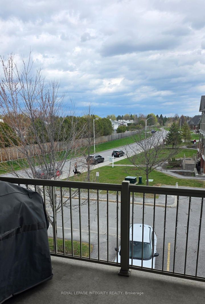 Photo 12 at K - 105 Fraser Fields Way, Nepean (Heritage Park), Ottawa