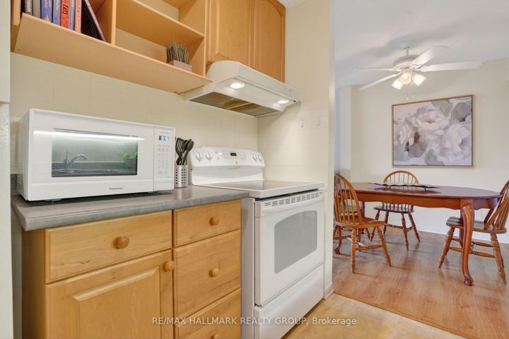 Photo 13 at 7C Banner Road, Nepean (Sheahan Estates/Trend Village), Ottawa
