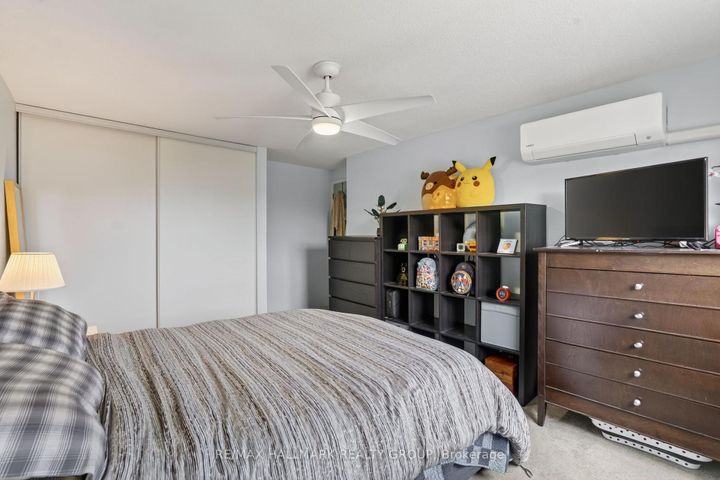 Photo 16 at 7C Banner Road, Nepean (Sheahan Estates/Trend Village), Ottawa