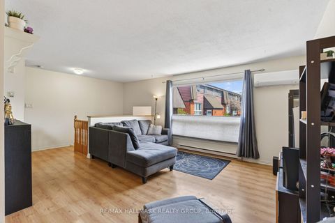 Photo 5 at 7C Banner Road, Nepean (Sheahan Estates/Trend Village), Ottawa