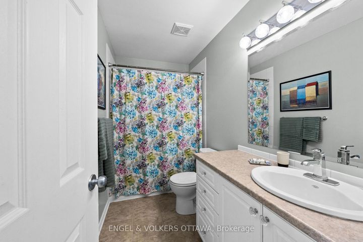 Photo 16 at 162 Sorento Street, Nepean (Strandherd), Ottawa