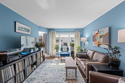 Photo 3 at 162 Sorento Street, Nepean (Strandherd), Ottawa