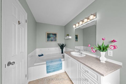 Photo 13 at 162 Sorento Street, Nepean (Strandherd), Ottawa