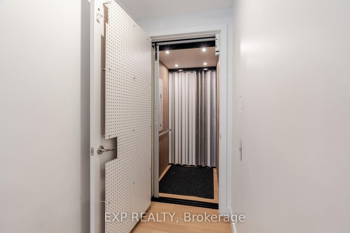 Photo 14 at 1979 Prince Of Wales Drive, Nepean (Rideau Shore), Ottawa