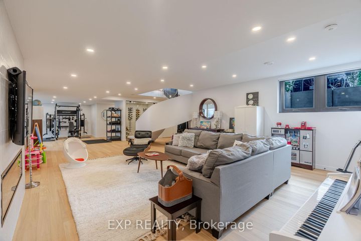 Photo 32 at 1979 Prince Of Wales Drive, Nepean (Rideau Shore), Ottawa